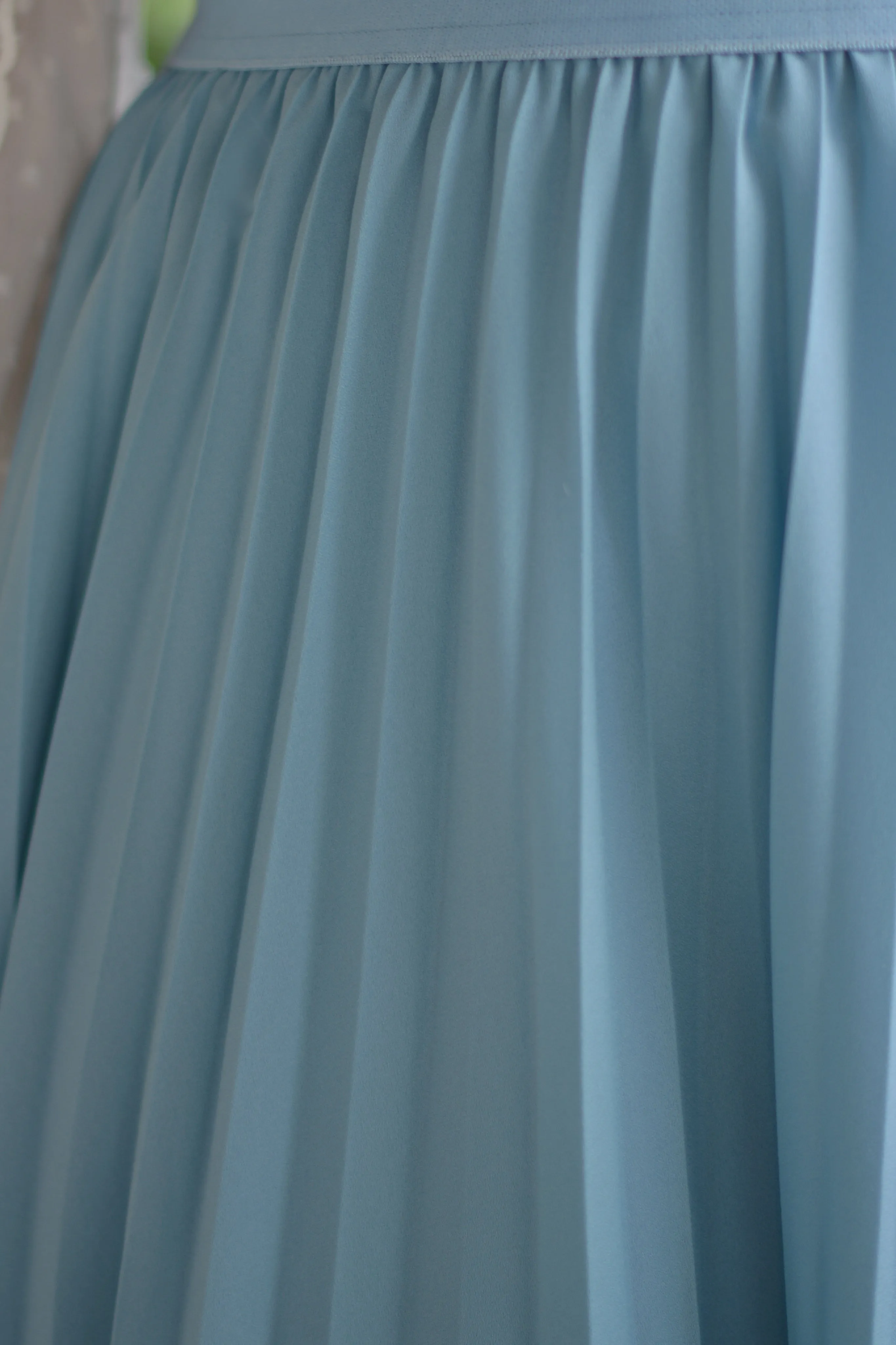 Cheri Aqua Pleated Skirt