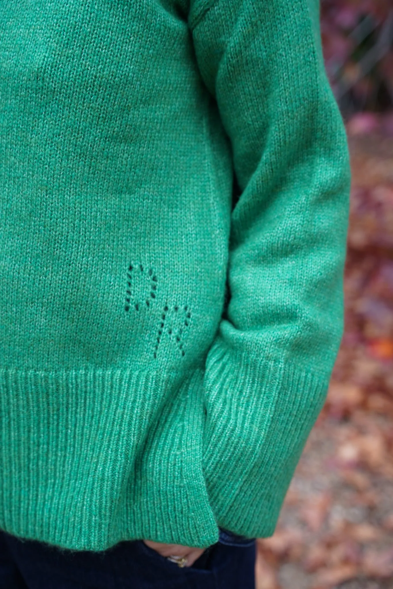 Green Wide Sleeve Pullover