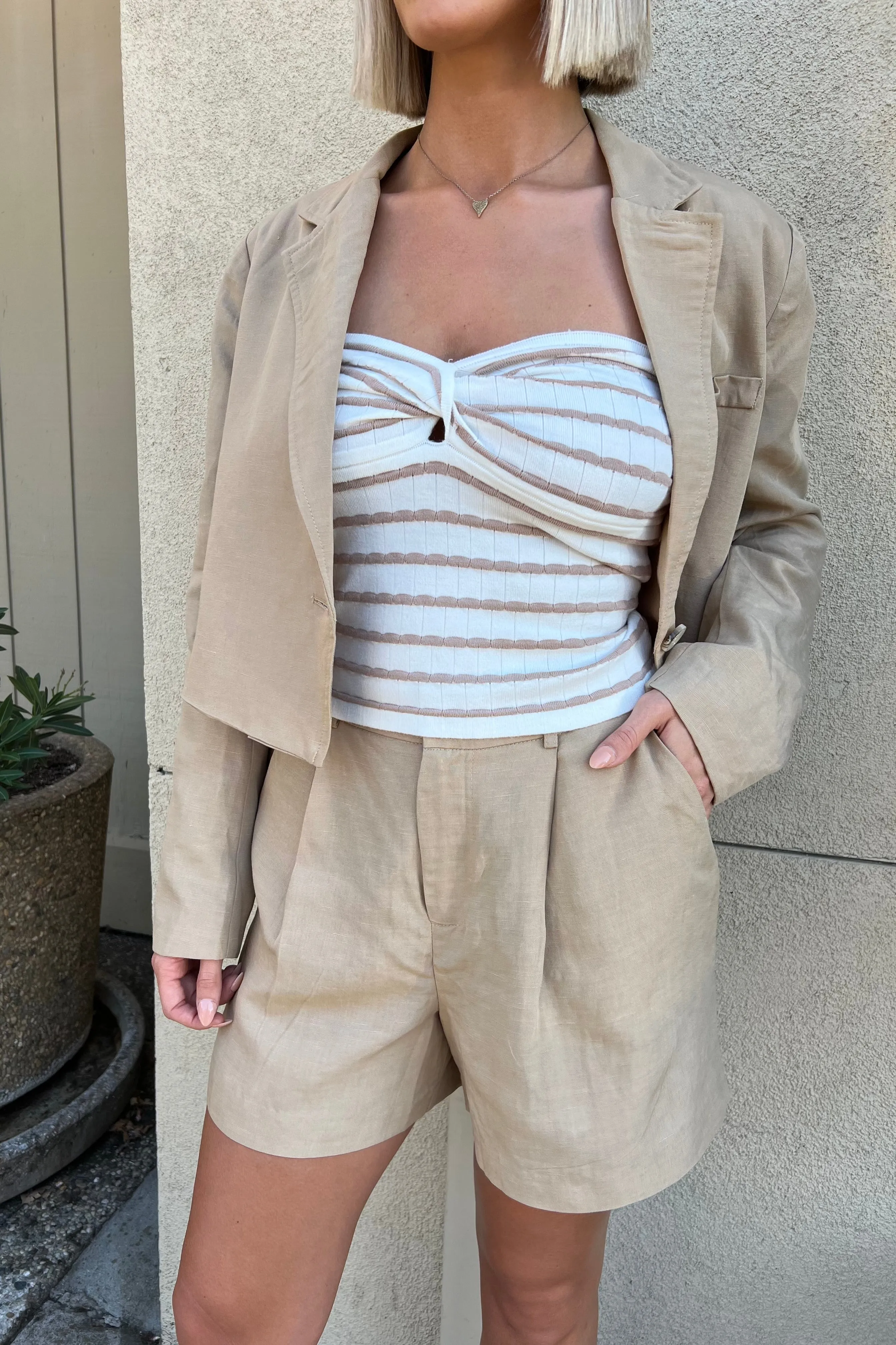 LEONE KHAKI CROPPED BLAZER