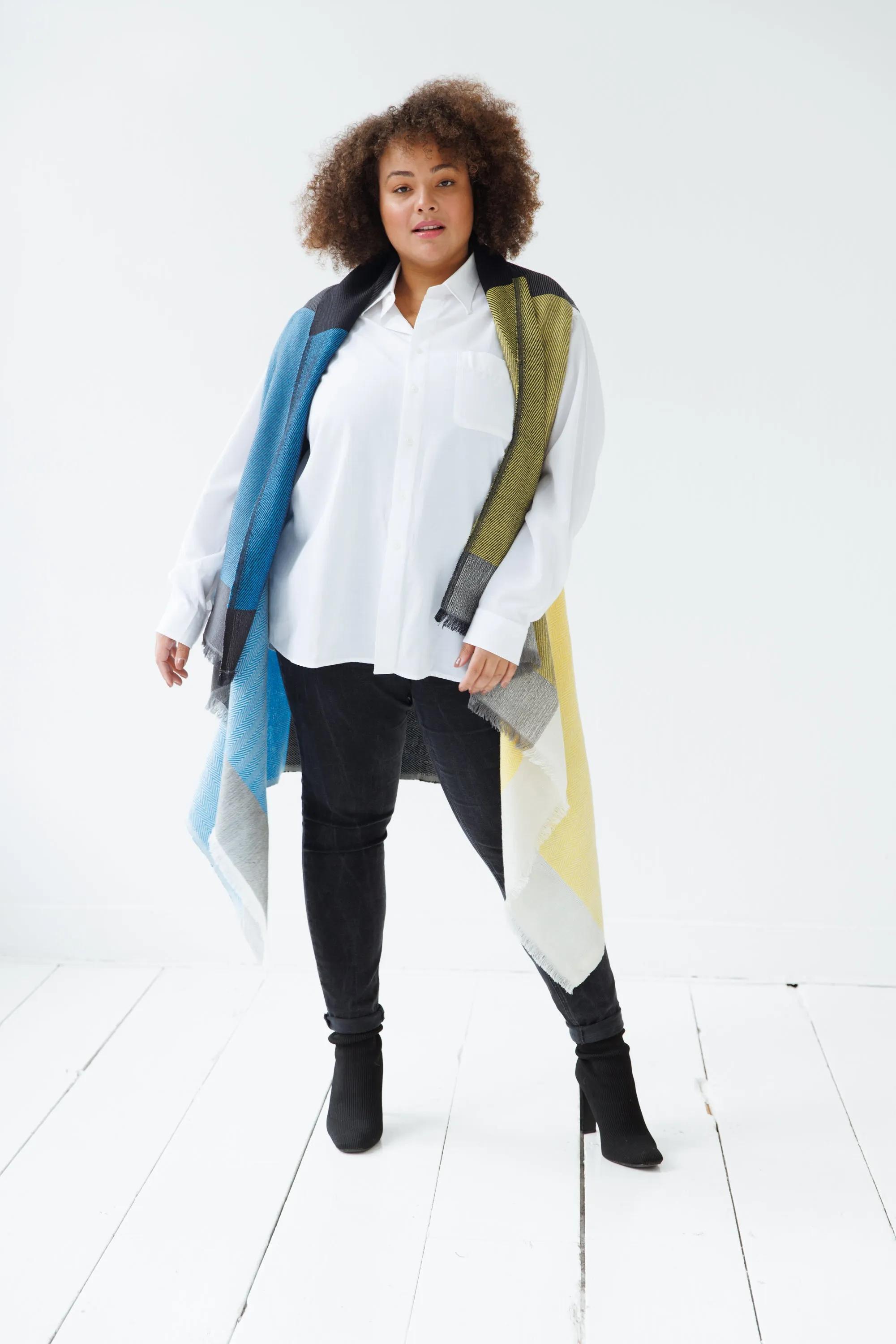 NEW! JULAHAS  LIMITED EDITION DARIA Cape Peace Plus Size