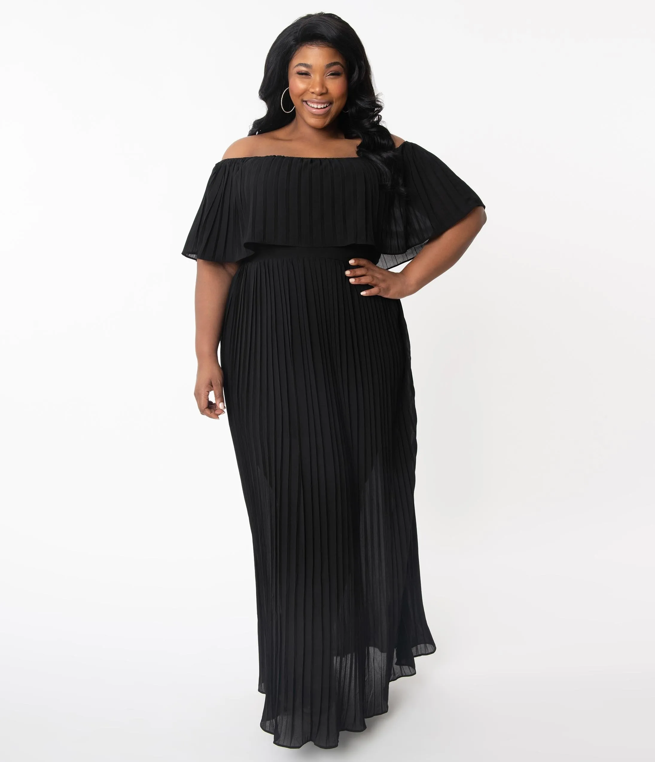 Plus Size Black Off Shoulder Pleated Maxi Dress