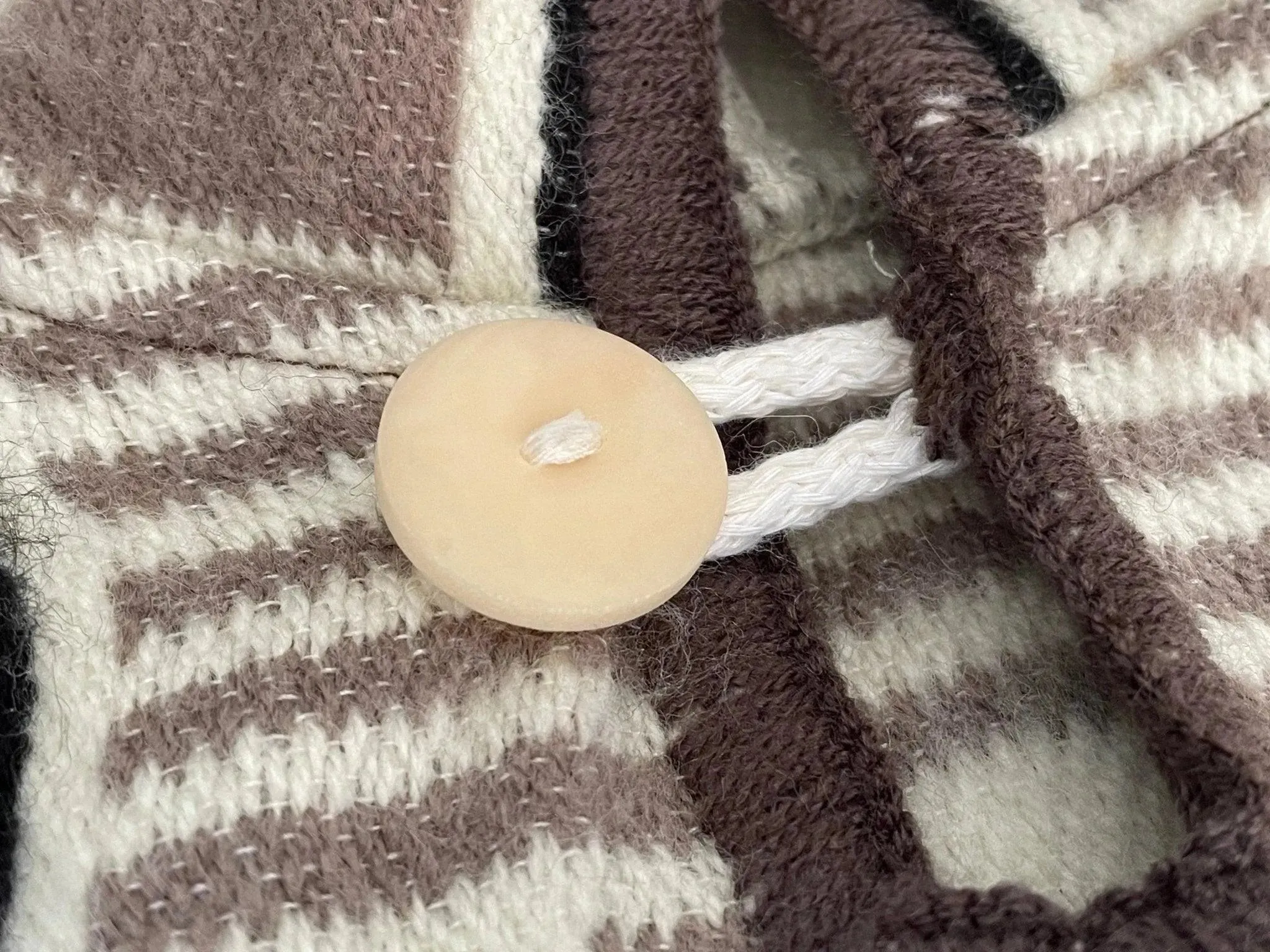 Poncho with Hood Wool Beige Mocha