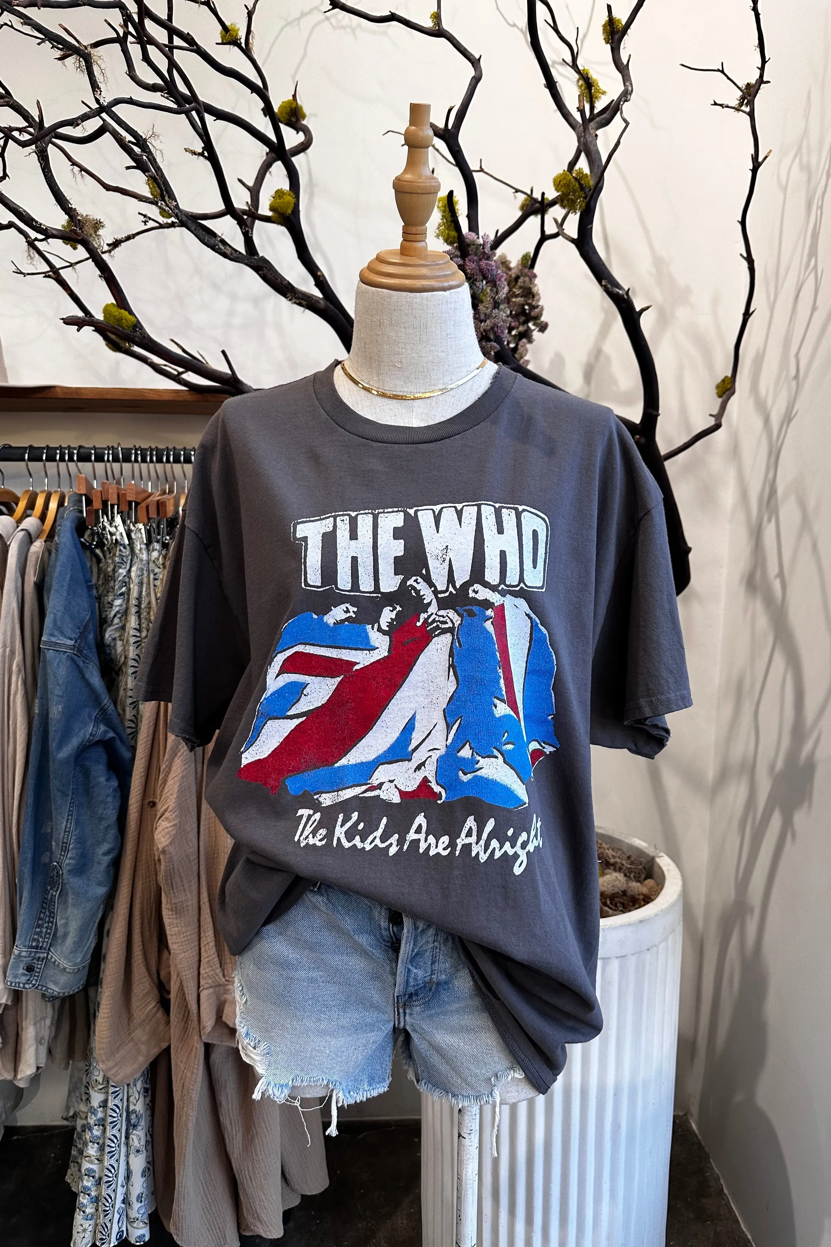 THE WHO  FLAG GRAPHIC TEE