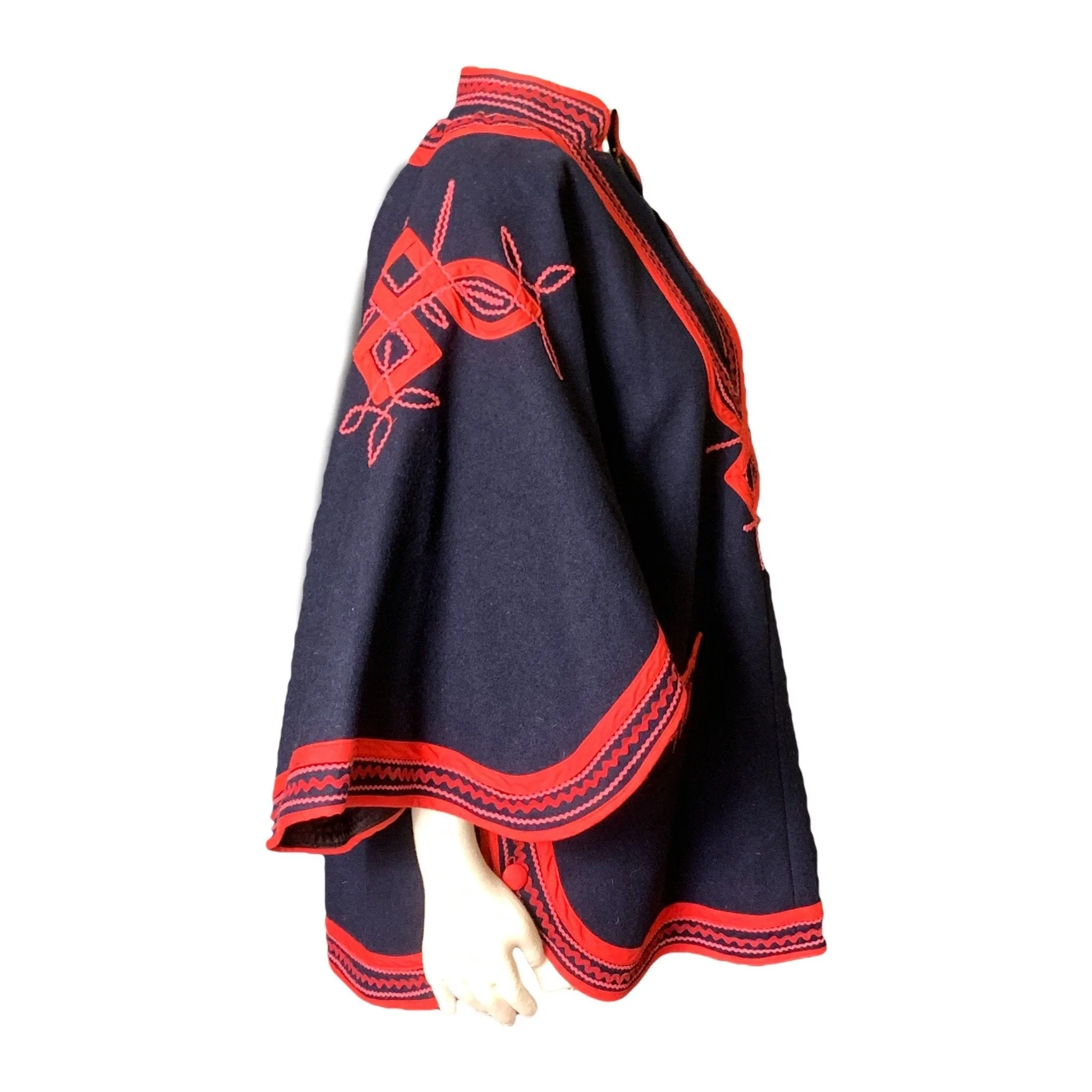 Vintage Blue Poncho Cape in Wool with a Red Accent from Guatemala. 1960s Stylish Sustainable.