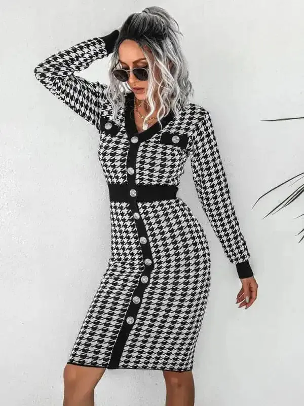 Women’s Button Up Bodycon Retro Checkered Knit Maxi Dress With Long Sleeves