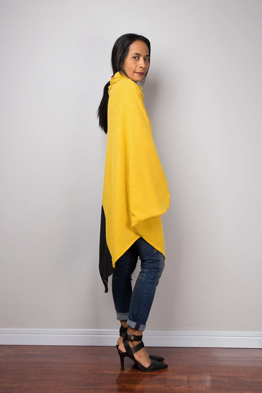 Yellow Poncho, Two tone tunic, Yellow and Black tunic, batwing tunic, top dress, sweater dress